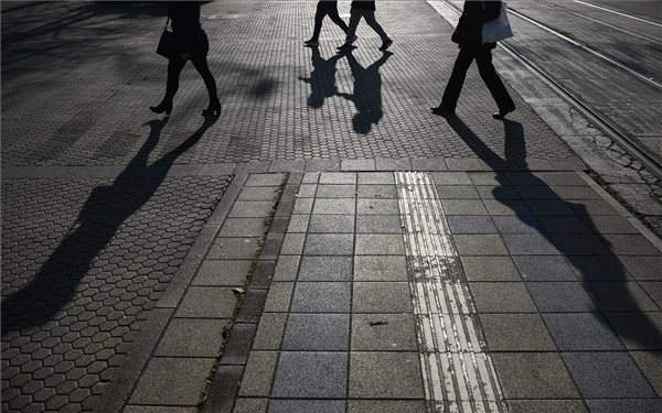 Mérséklődik a hideg a hétvégén