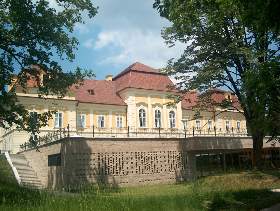 Hőgyész