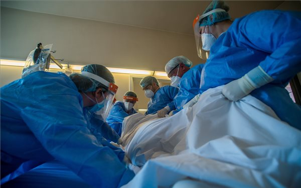 Horvátországban és Szlovéniában is nőtt a fertőzöttek száma