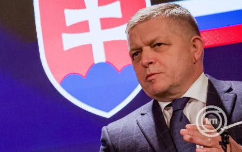 Robert Fico találkozót javasol az Európai Bizottság elnökével a Barátság kőolajvezeték ügyében