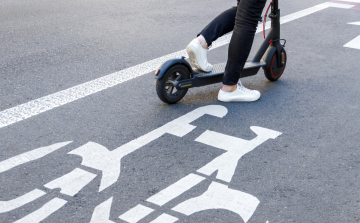 Jövő Mobilitása Szövetség: általános városi közlekedési eszközzé válik az elektromos roller